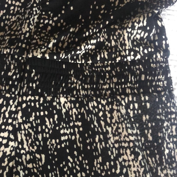 Sleeveless jumpsuit - Picture 7 of 9